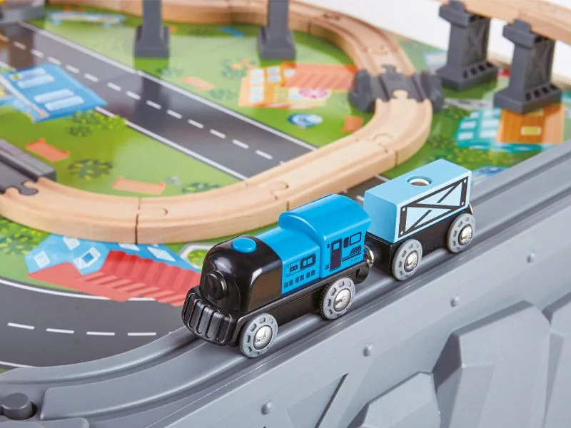 Railway console-locomotive-mountain-detail-freight train