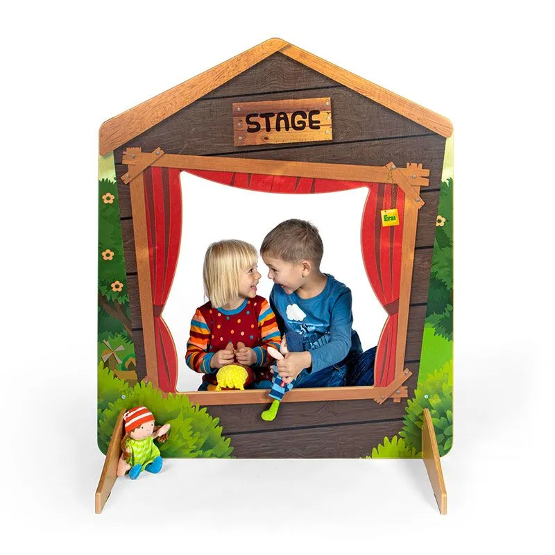 Spielhaus Element Stage mit fröhlichen Kindern Spielhaus Element Stage mit fröhlichen Kindern