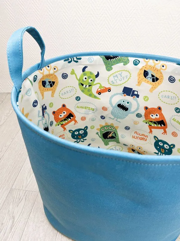 Feed the monsters - and order is fun! Feed the monsters - and order is fun!